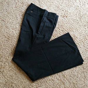 Black Drew fit dress pants.  6 L